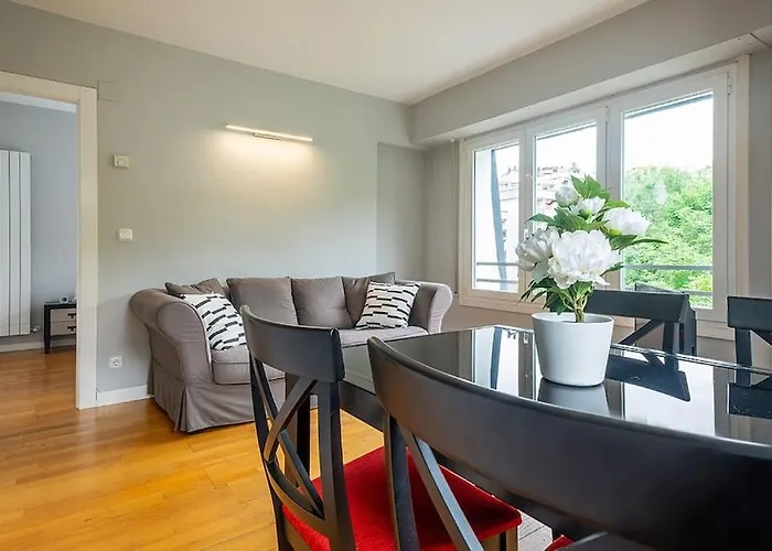 Apartamento A 5Min De La Playa De Ondarreta